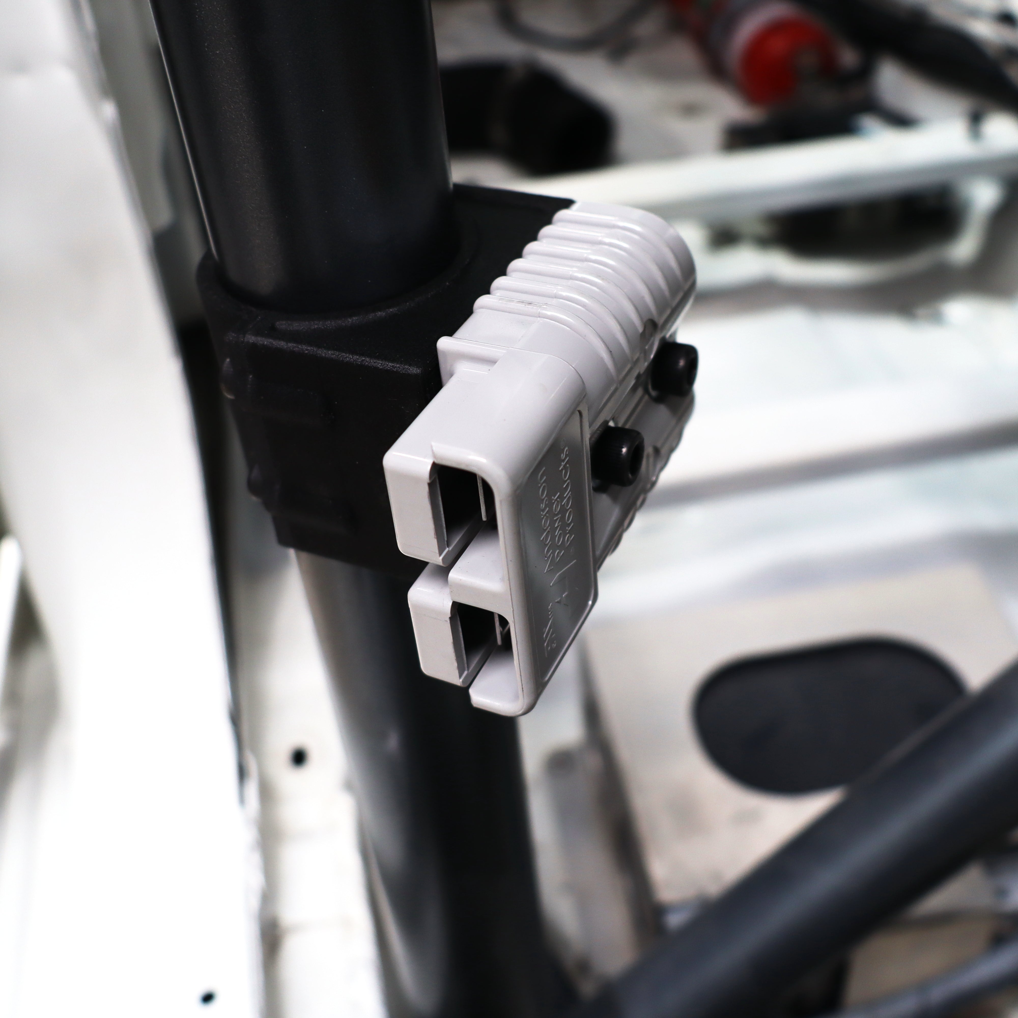 Anderson Plug Rollcage Mount