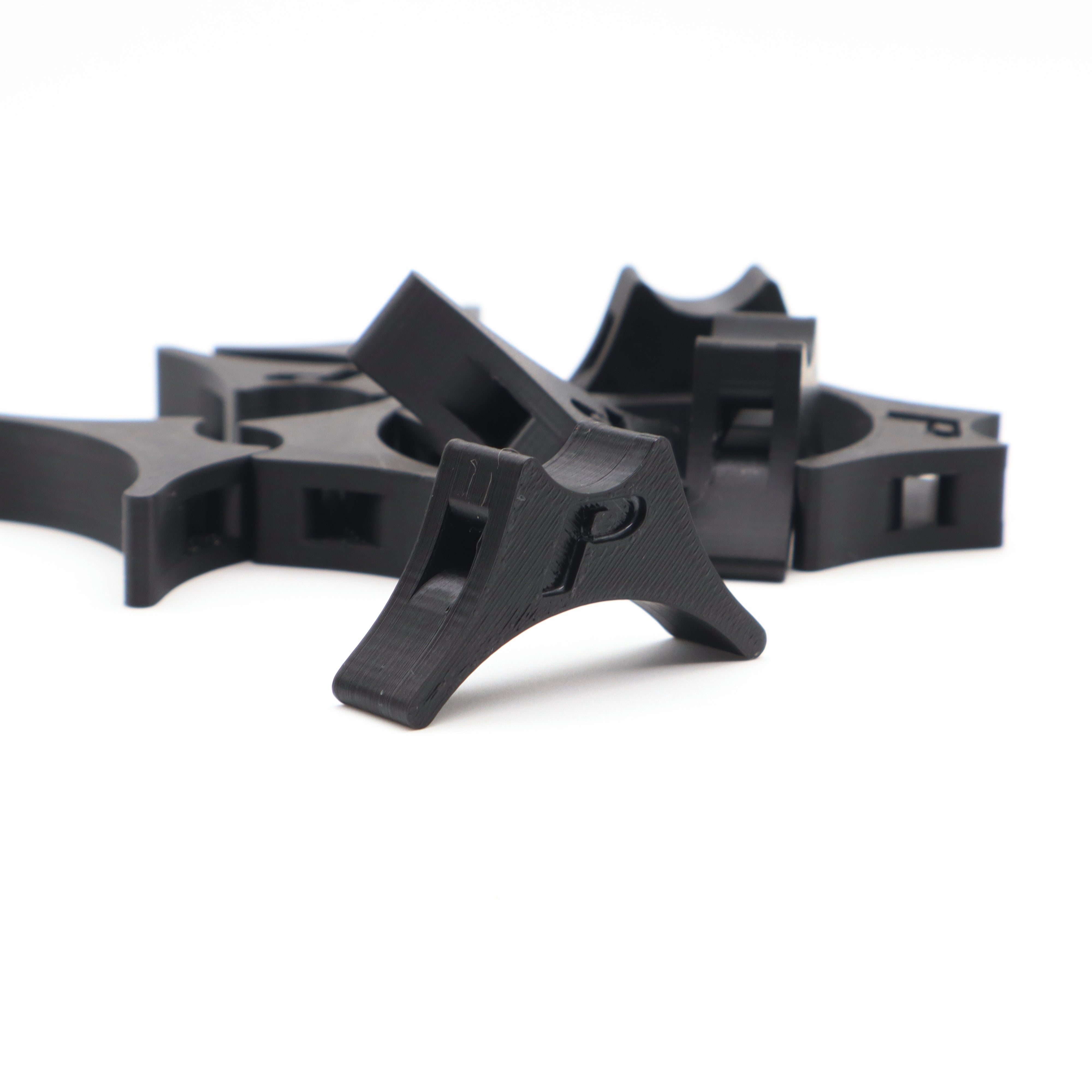 Roll cage cable tie mount